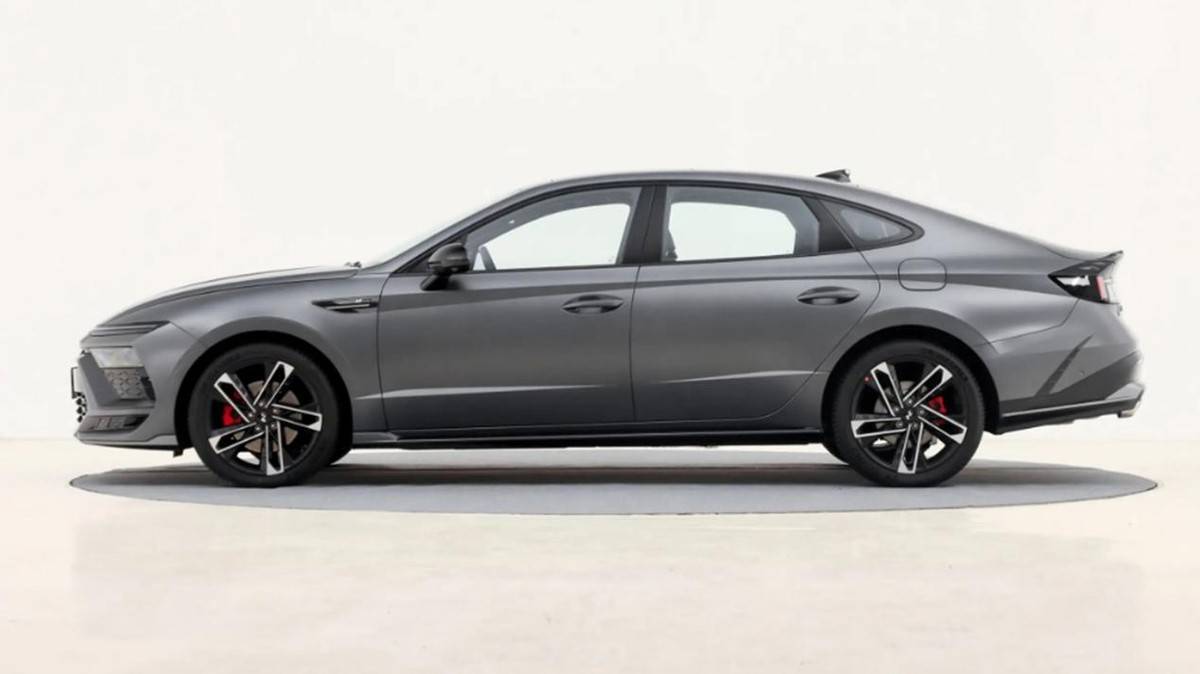 盤點2024年將換代的3款合資中型車,全新凱美瑞領銜,你會選誰?