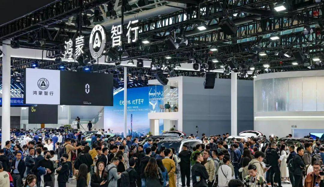 1月新勢(shì)力銷量榜:黑暗開(kāi)場(chǎng)!多家環(huán)比腰斬,問(wèn)界反超理想奪冠