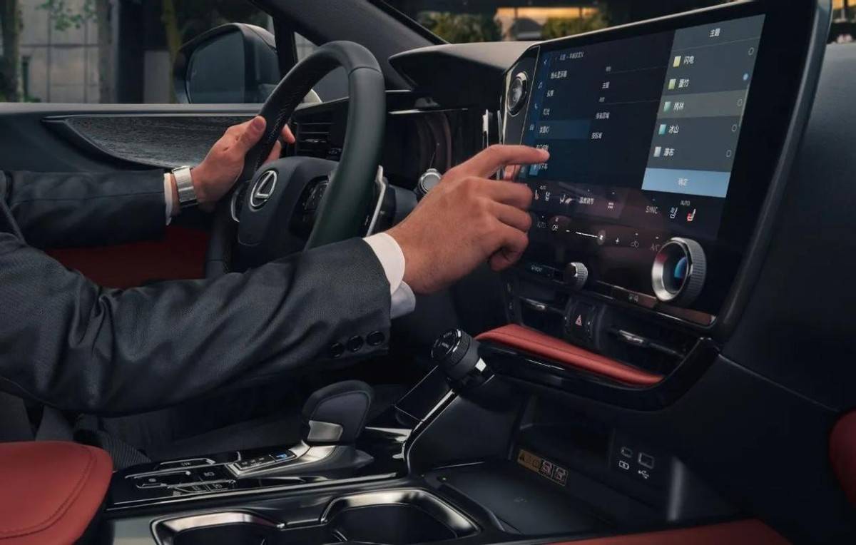 新雷克薩斯NX:聚焦用戶體驗 拔高匠心鑄就的豪華新境