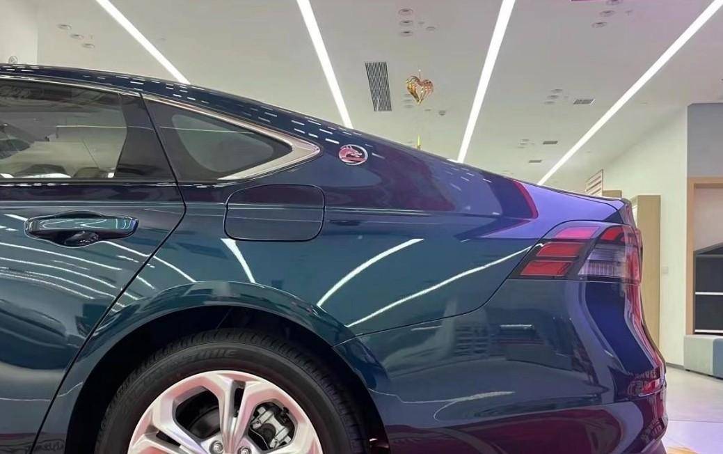 本田雅閣翔龍限量版實(shí)車曝光,配備專屬標(biāo)識,售價(jià)多少合適?