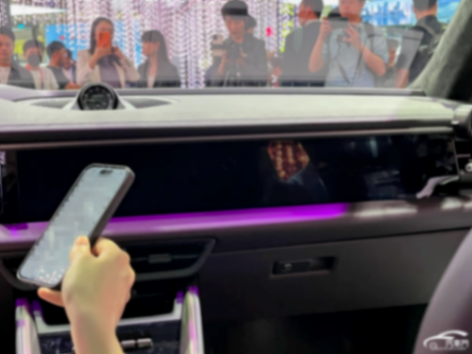 奧迪Q6L e-tronVS保時捷Macan EV 9