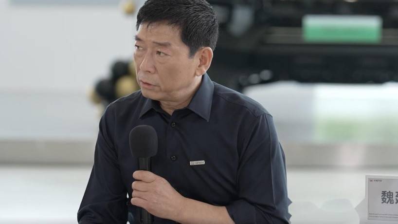 小鵬新車將延期交付,都2025年了,車企為啥還搞不定供應鏈?