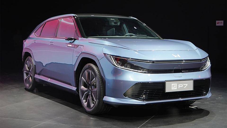 2025還有合資車值得買?BBA換新2.0T,大眾日系便宜賣智駕?