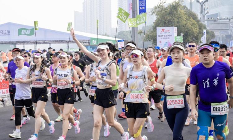 領跑AI新賽道,在發展新質生產力的競速中長安汽車行穩致遠
