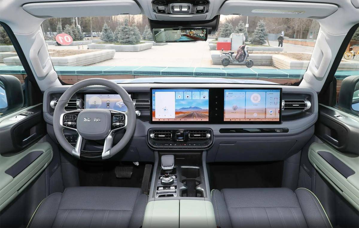 比預(yù)售價(jià)低4萬,BJ40增程版上市,17.98萬元起