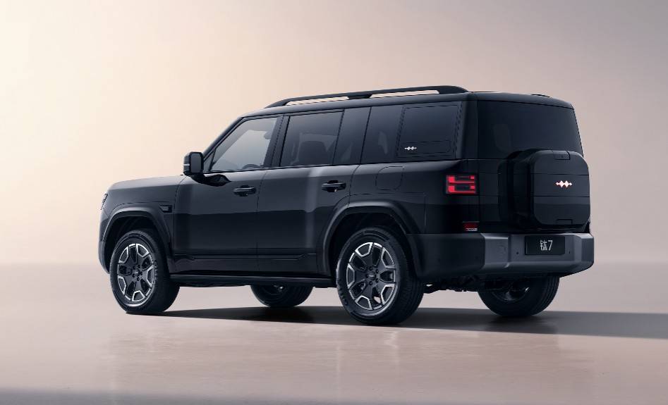 方程豹鈦7內(nèi)飾官圖發(fā)布 預(yù)計(jì)10月份內(nèi)上市